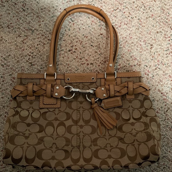 Authentic Coach purse - Picture 7 of 7